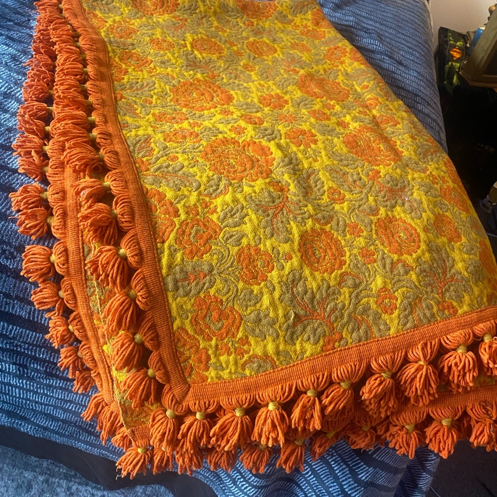 Vintage 1960’s Orange and Yellow Floral Comforter